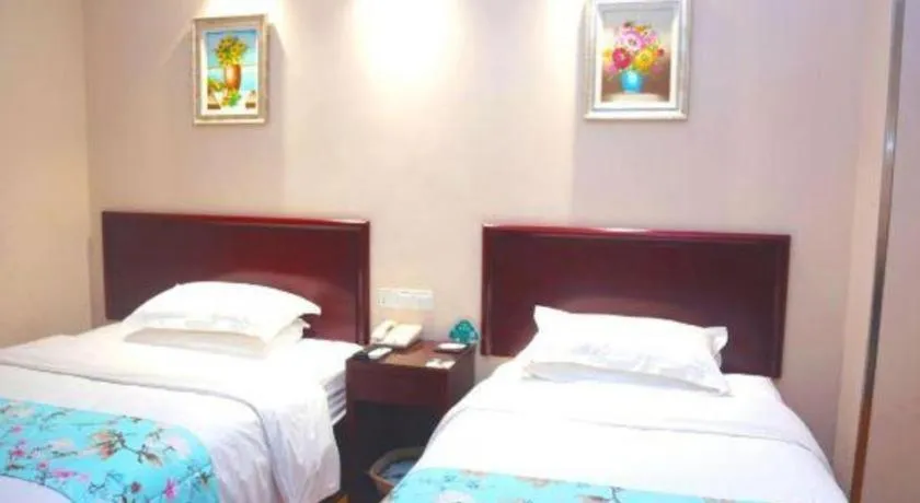 Bed in GreenTree Inn Jiangsu Wuxi Xishan DongTing Erquan East Road XinGuang Newly Estate Express Hotel