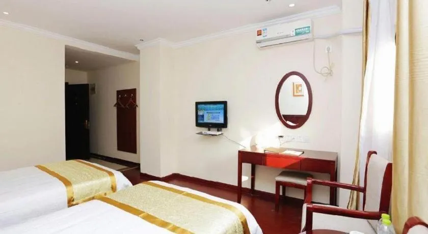 Bed in GreenTree Inn Nanjing Software Valley DaDingFang Express Hotel