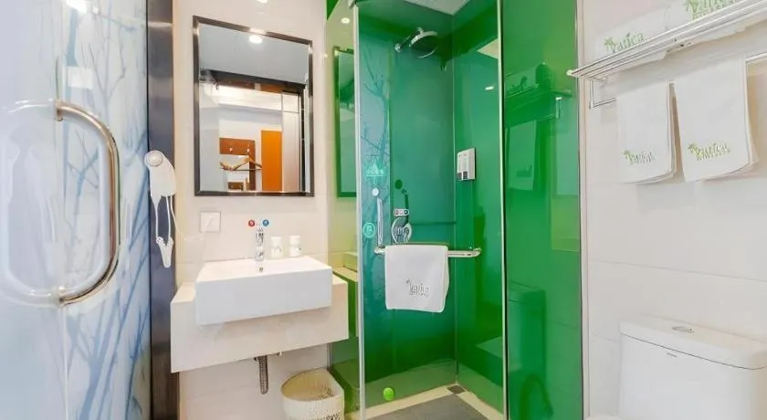 Vatica ShangHai Pudong Airport Disney Huaxia(E) Road Metro Station Hotel .