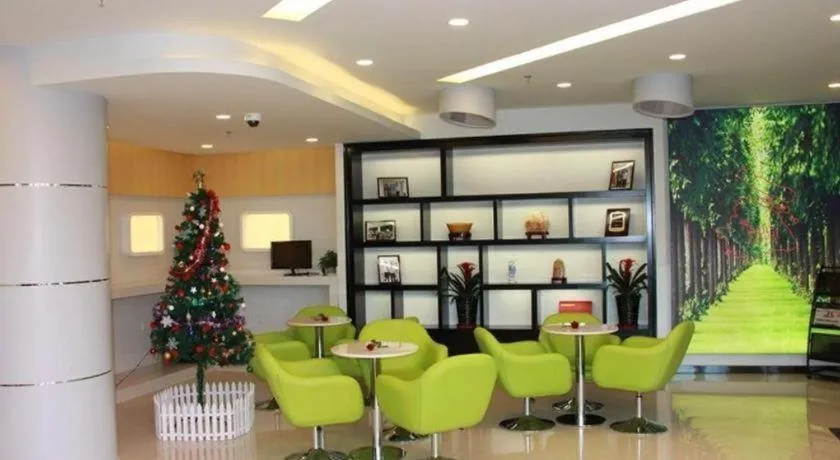 Vatica ShangHai Pudong Airport Disney Huaxia(E) Road Metro Station Hotel .