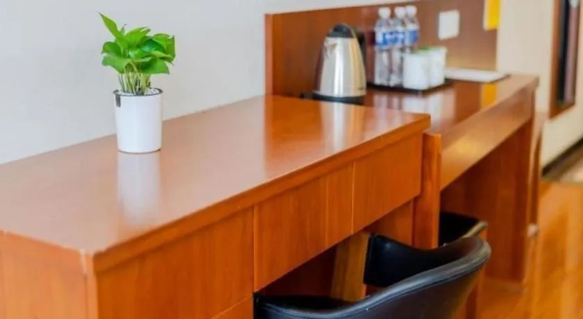 Vatica ShangHai Pudong Airport Disney Huaxia(E) Road Metro Station Hotel .