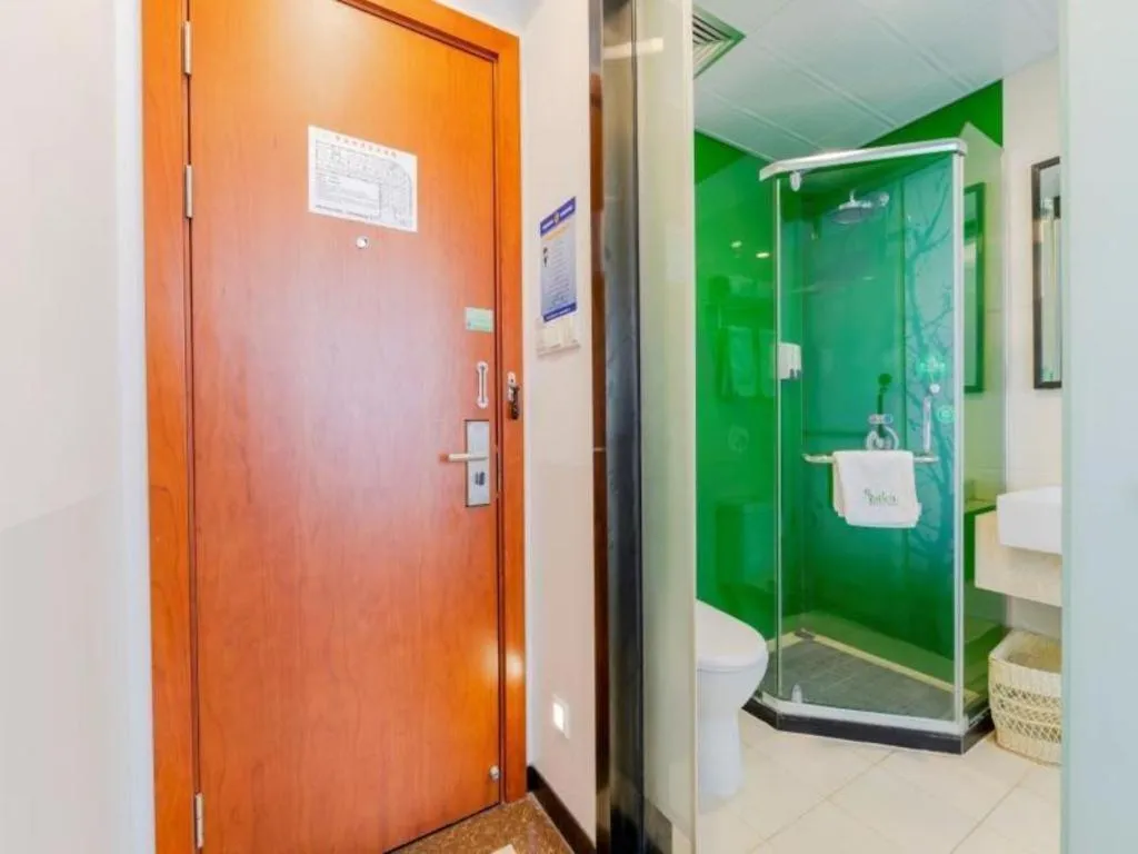 Vatica ShangHai Pudong Airport Disney Huaxia(E) Road Metro Station Hotel .