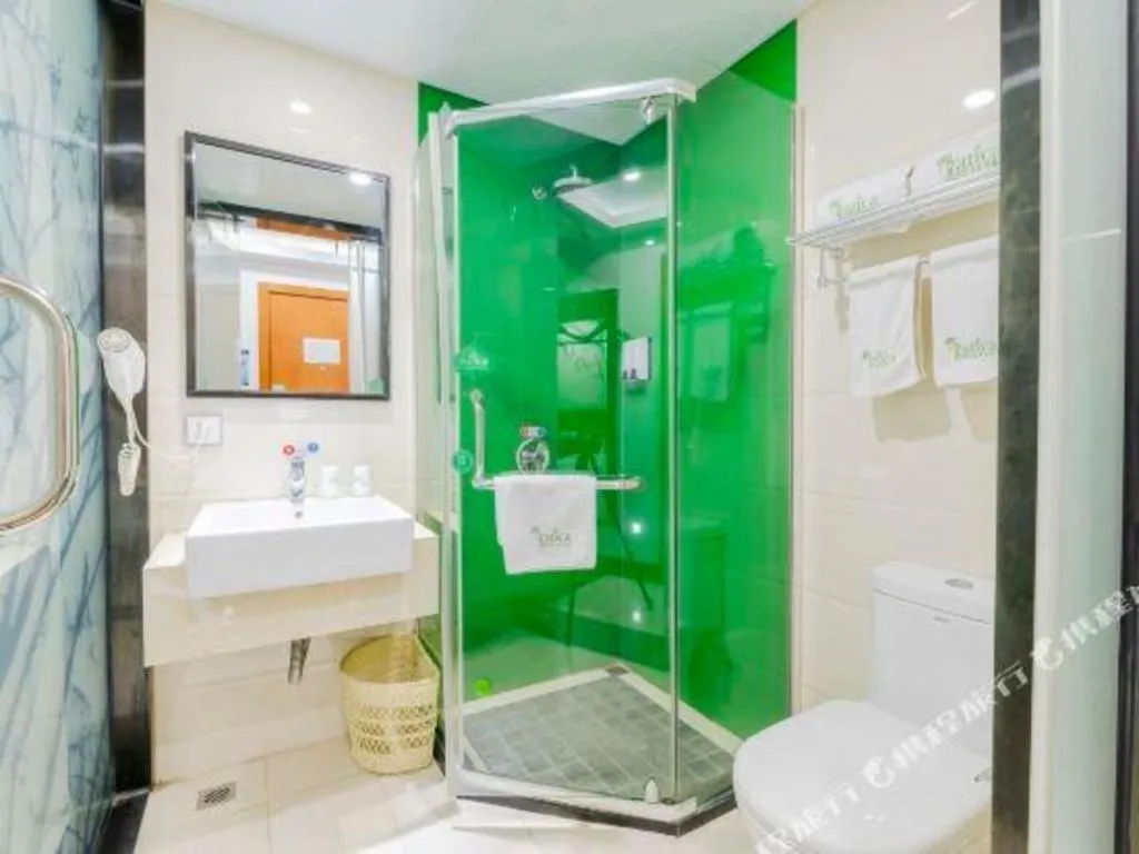 Vatica ShangHai Pudong Airport Disney Huaxia(E) Road Metro Station Hotel .