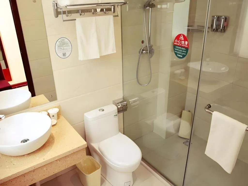 GreenTree Inn Nanjing Dachang Getang Metro Station Express Hotel