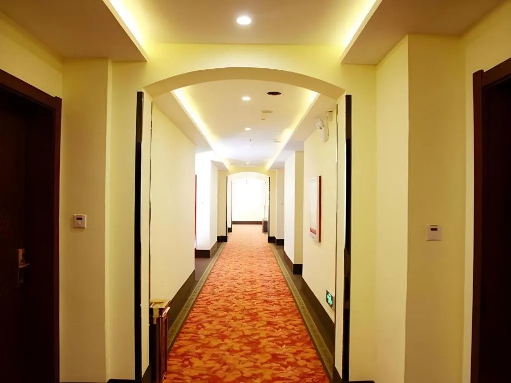 GreenTree Inn Nanjing Dachang Getang Metro Station Express Hotel