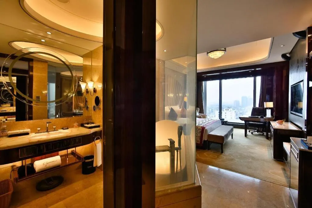 Bed in Chengdu Charming Yard Nature Nook Hotel