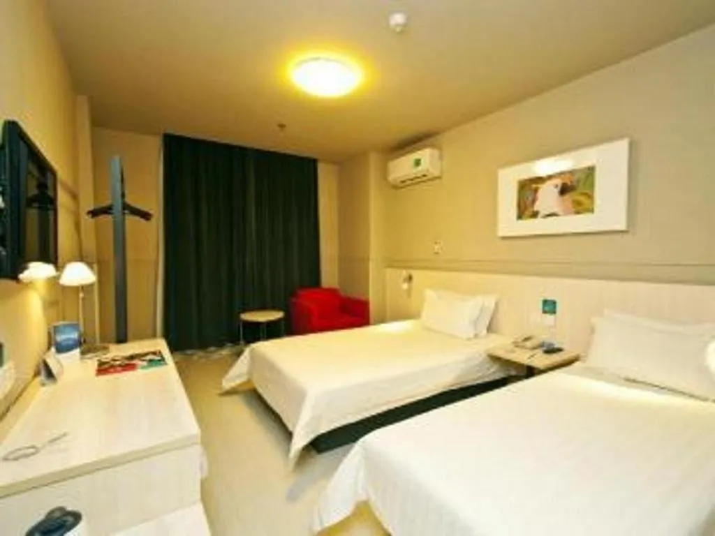 Bed in Jinjiang Inn Linyi Jinqueshan Road Branch