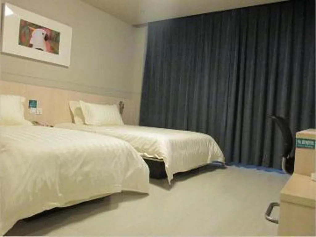 Bed in Jinjiang Inn Linyi Jinqueshan Road Branch