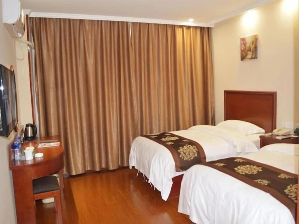 Bed in GreenTree Inn Hefei Feidong Guiwang Road Luzhou Medical School Business Hotel