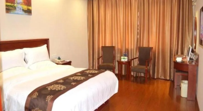 Bed in GreenTree Inn Hefei Feidong Guiwang Road Luzhou Medical School Business Hotel