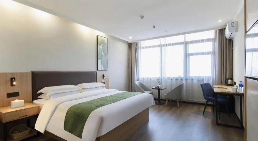 Bed in GreenTree Inn Hefei Feidong Guiwang Road Luzhou Medical School Business Hotel