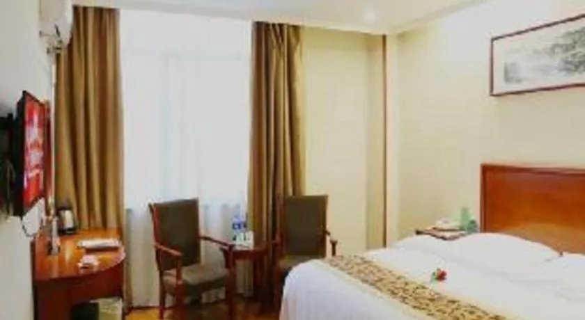 Bed in GreenTree Inn Hefei Feidong Guiwang Road Luzhou Medical School Business Hotel
