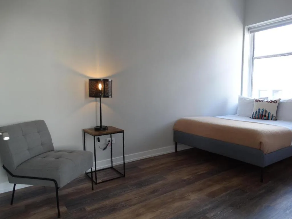 Bed in The Chicago Hotel Collection Millennium Park