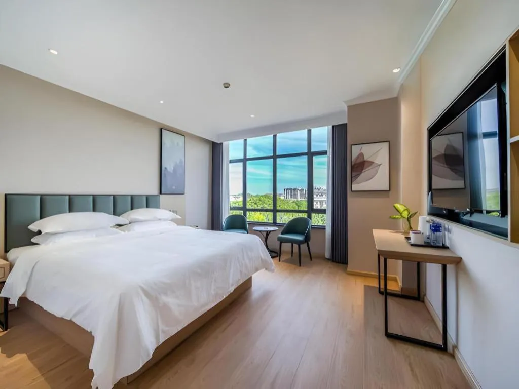 Bed in GreenTree Inn Chizhou Pingtian Lake Qingfeng Avenue Business Hotel