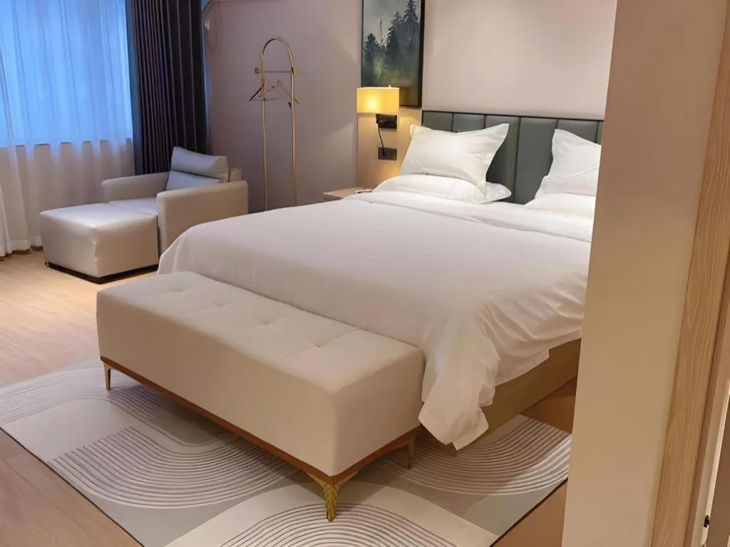 Bed in GreenTree Inn Chizhou Pingtian Lake Qingfeng Avenue Business Hotel