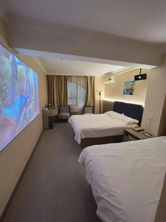 Bed in GreenTree Inn Shanghai MinHang ZhuanQiao Subway Station East ZhuanXing Road Shell Hotel