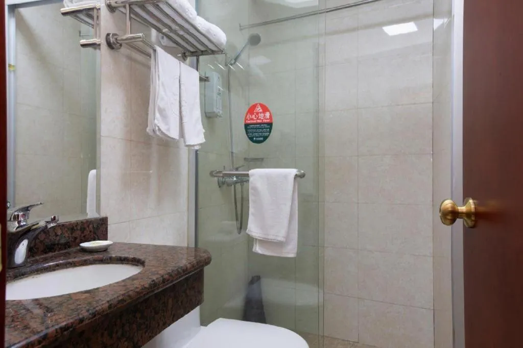 GreenTree Inn Shanghai Hongqiao Airport Huqingping Highway Shell Hotel