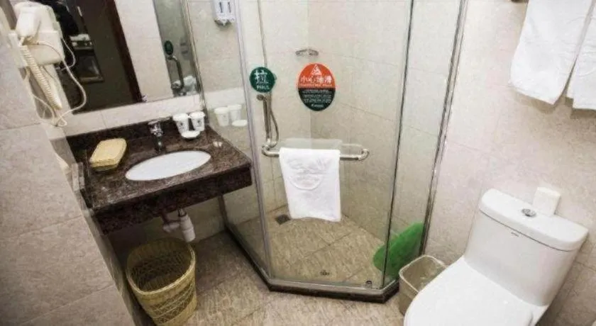 GreenTree Inn Shanghai Hongqiao Airport Huqingping Highway Shell Hotel