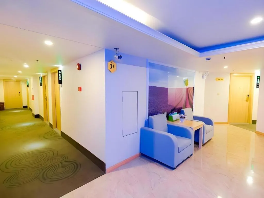 Bed in GreenTree Inn Shanghai Guangxin Road Tongji Hospital Express Hotel