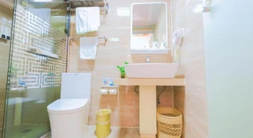 GreenTree Inn Shanghai Guangxin Road Tongji Hospital Express Hotel