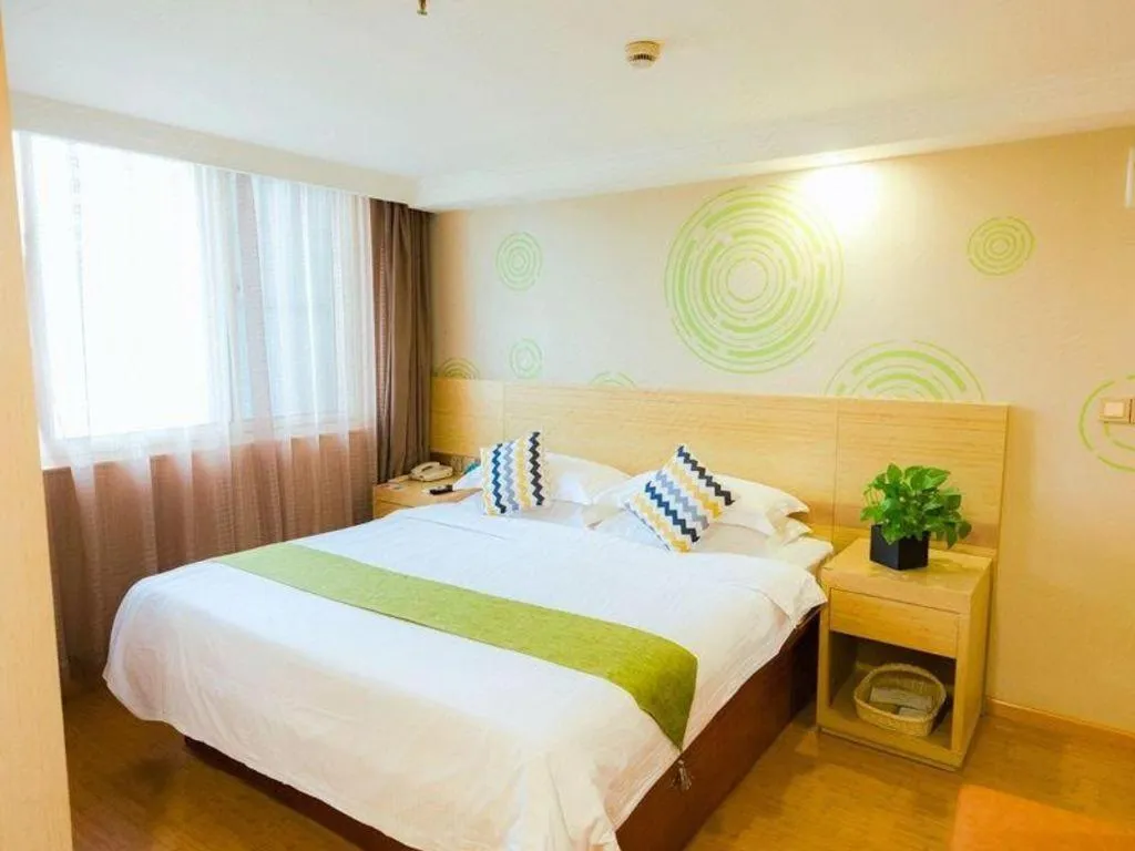 Bed in GreenTree Inn Shanghai Guangxin Road Tongji Hospital Express Hotel