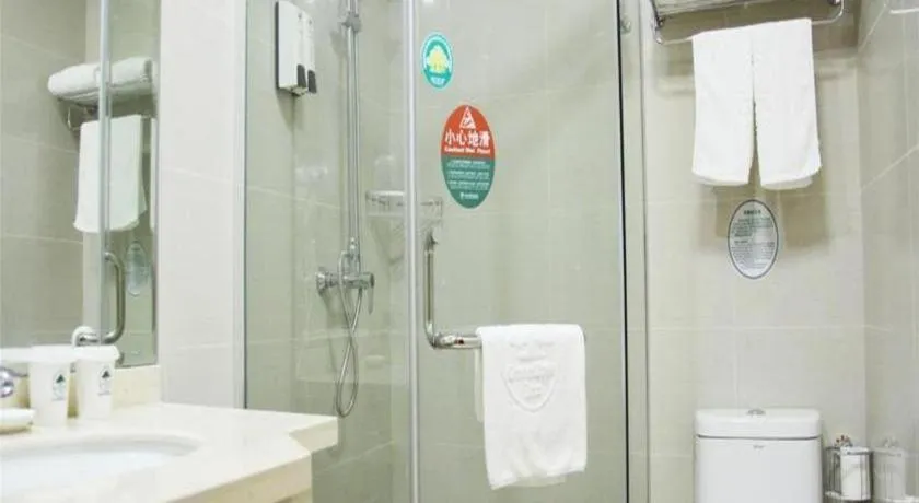 GreenTree Inn LangFang GuanGYAng District High-speed Railway Station Business Hotel