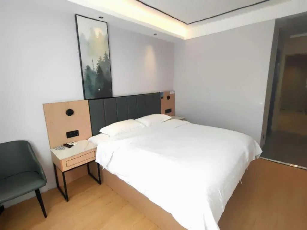 Bed in GreenTree Inn Langfang GuanGYAng District GuanGYAng Road City Government Express Hotel