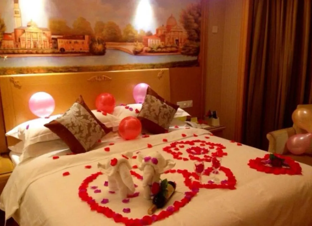 Bed in Vienna International Hotel Lhasa Potala Palace