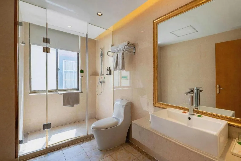 Vienna International Hotel Lhasa Potala Palace