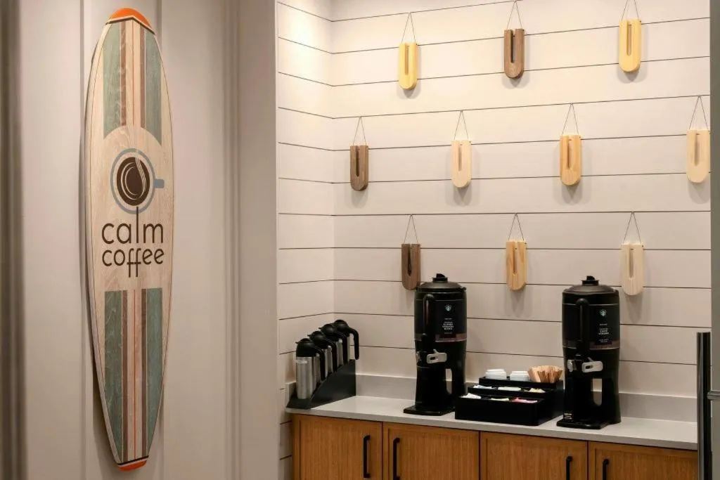 Courtyard by Marriott Anaheim Theme Park Entrance