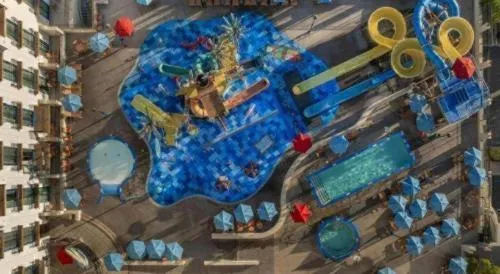 Courtyard by Marriott Anaheim Theme Park Entrance