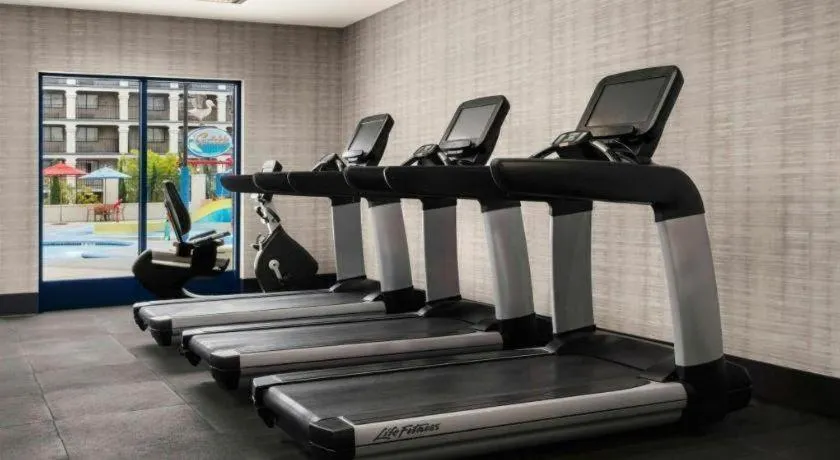 Courtyard by Marriott Anaheim Theme Park Entrance