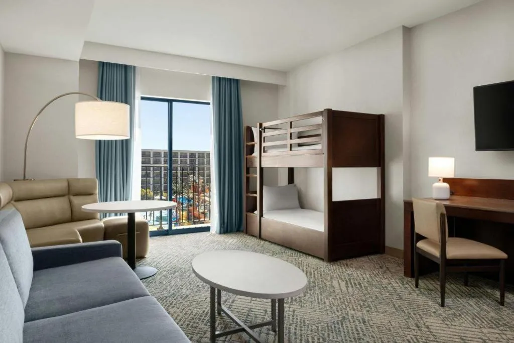 Bed in Courtyard by Marriott Anaheim Theme Park Entrance