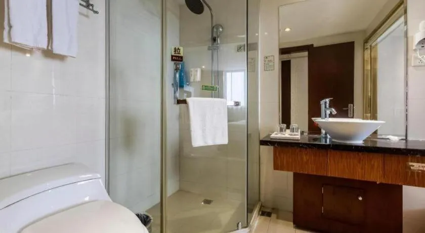 Vienna Jiangsu Wuxi Railway Station -Domestic Guest