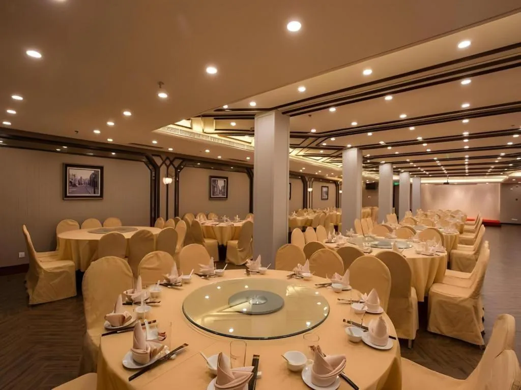 Jinjiang Metropolo Shanghai Minhang