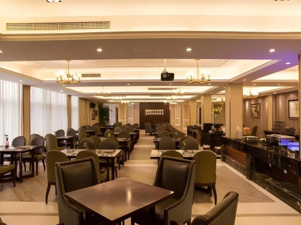 Jinjiang Metropolo Shanghai Minhang