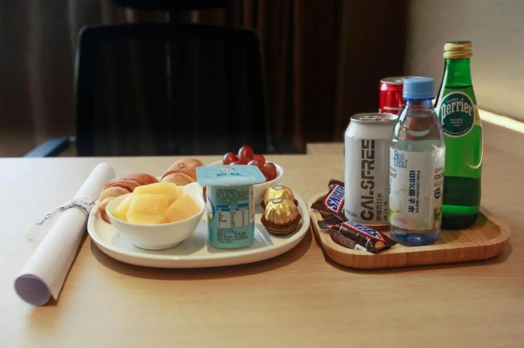 Echeng Hotel Wuhan Optics Valley Square Yangjiawan Metro Station