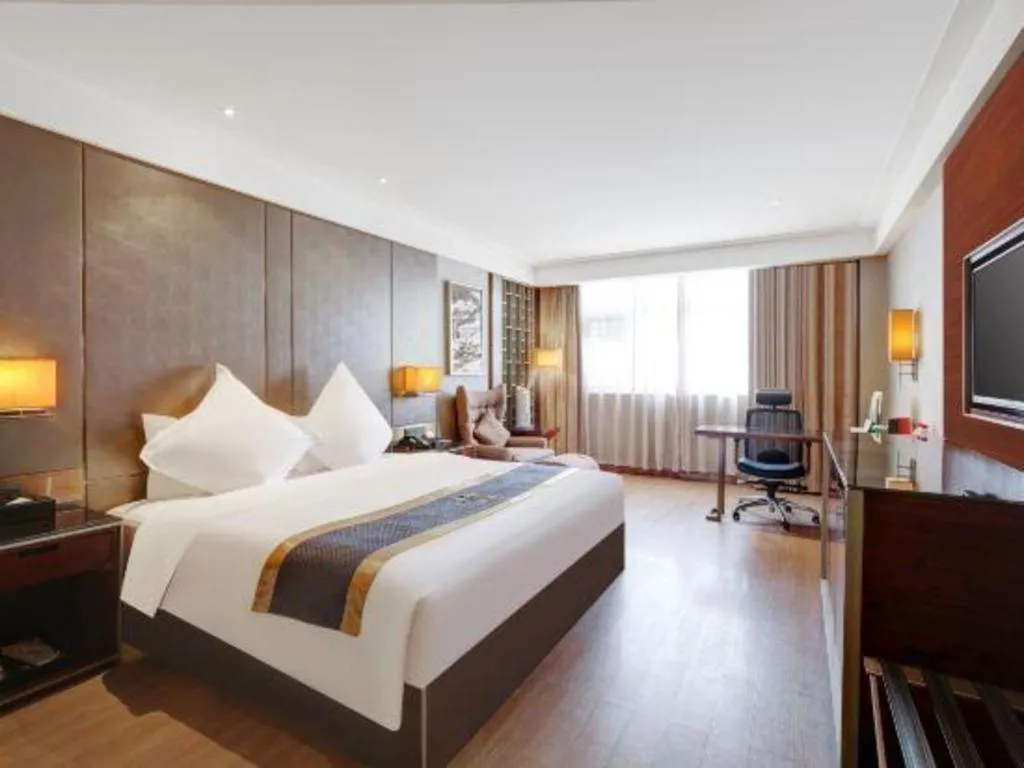 Bed in Echeng Hotel Wuhan Optics Valley Square Yangjiawan Metro Station