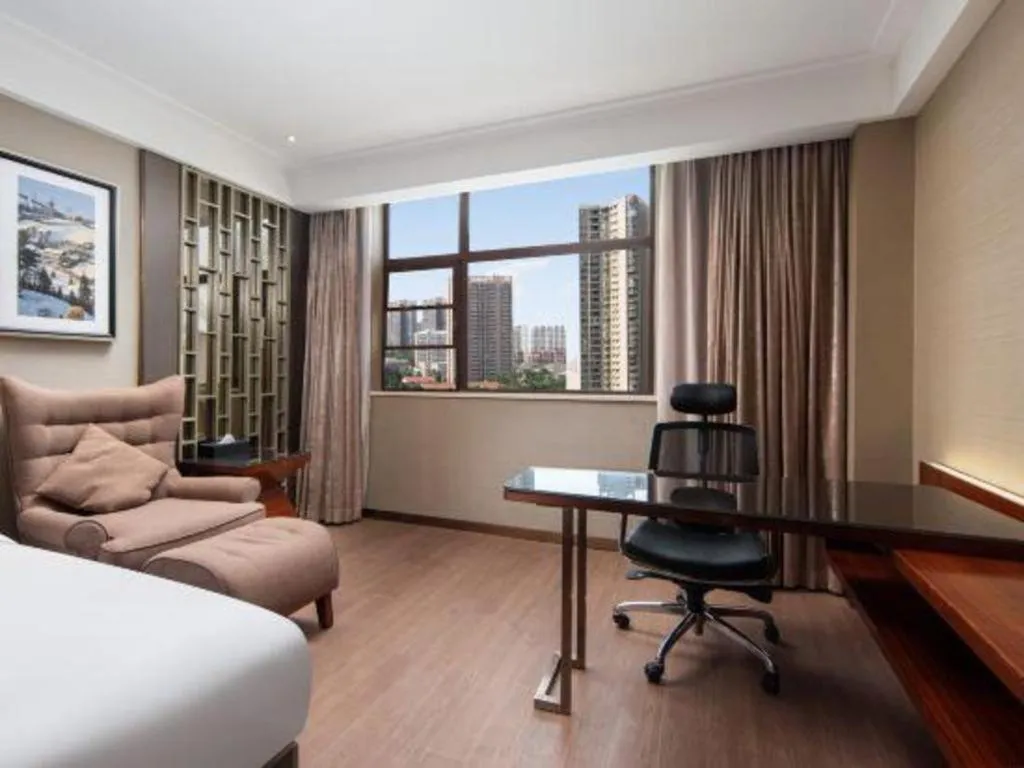 Bed in Echeng Hotel Wuhan Optics Valley Square Yangjiawan Metro Station