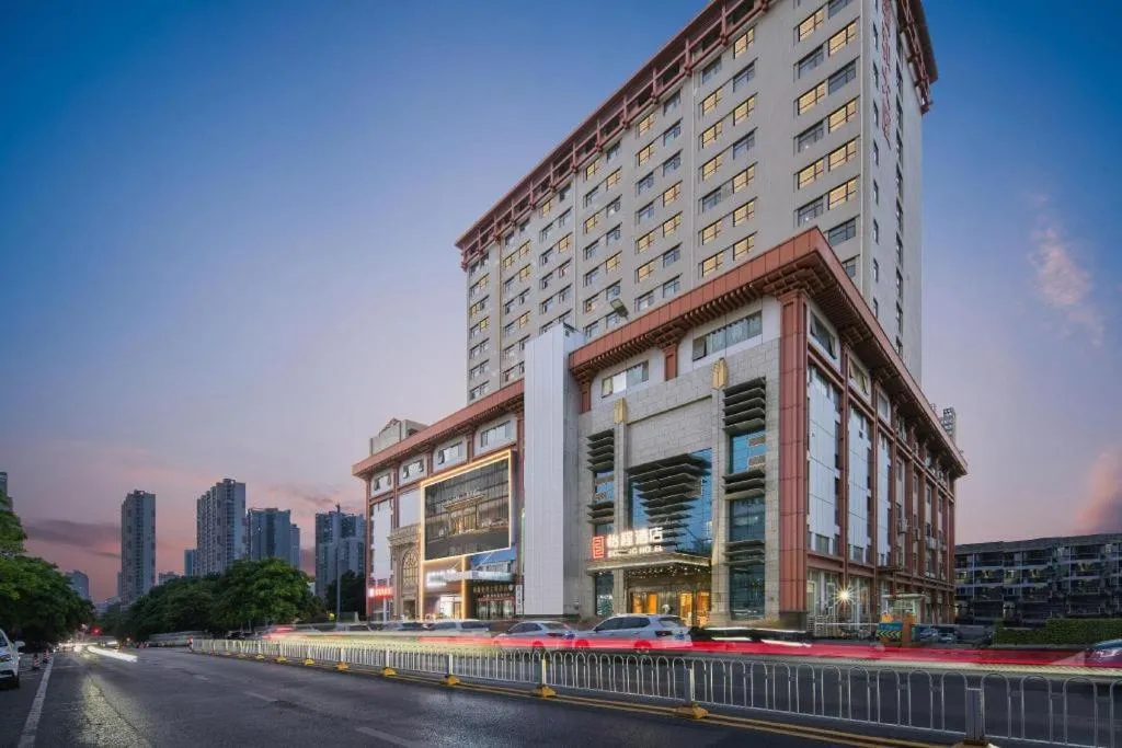Echeng Hotel Wuhan Optics Valley Square Yangjiawan Metro Station