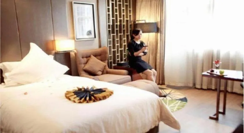 Bed in Echeng Hotel Wuhan Optics Valley Square Yangjiawan Metro Station