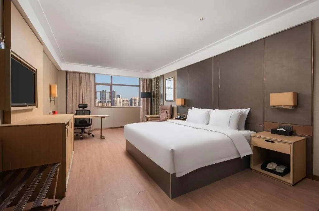 Bed in Echeng Hotel Wuhan Optics Valley Square Yangjiawan Metro Station