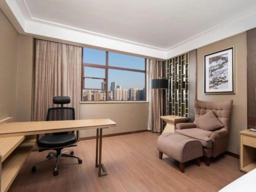 Echeng Hotel Wuhan Optics Valley Square Yangjiawan Metro Station