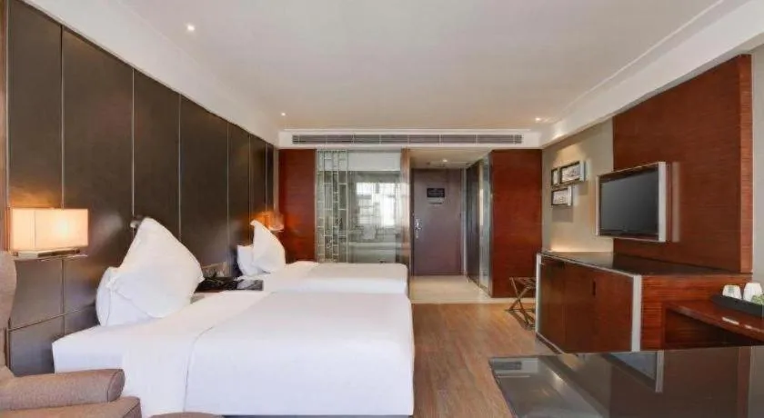 Bed in Echeng Hotel Wuhan Optics Valley Square Yangjiawan Metro Station