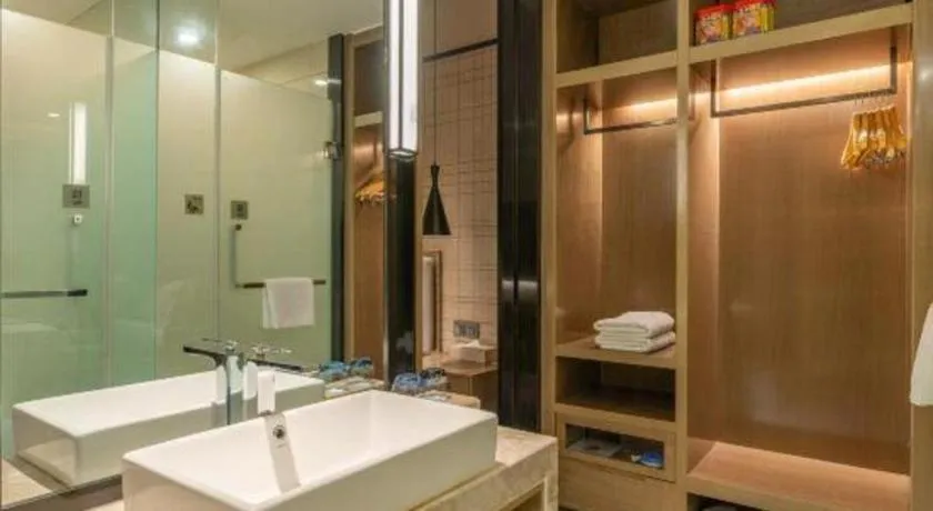 Echarm Hotel Jinan Railway Station Daming Lake