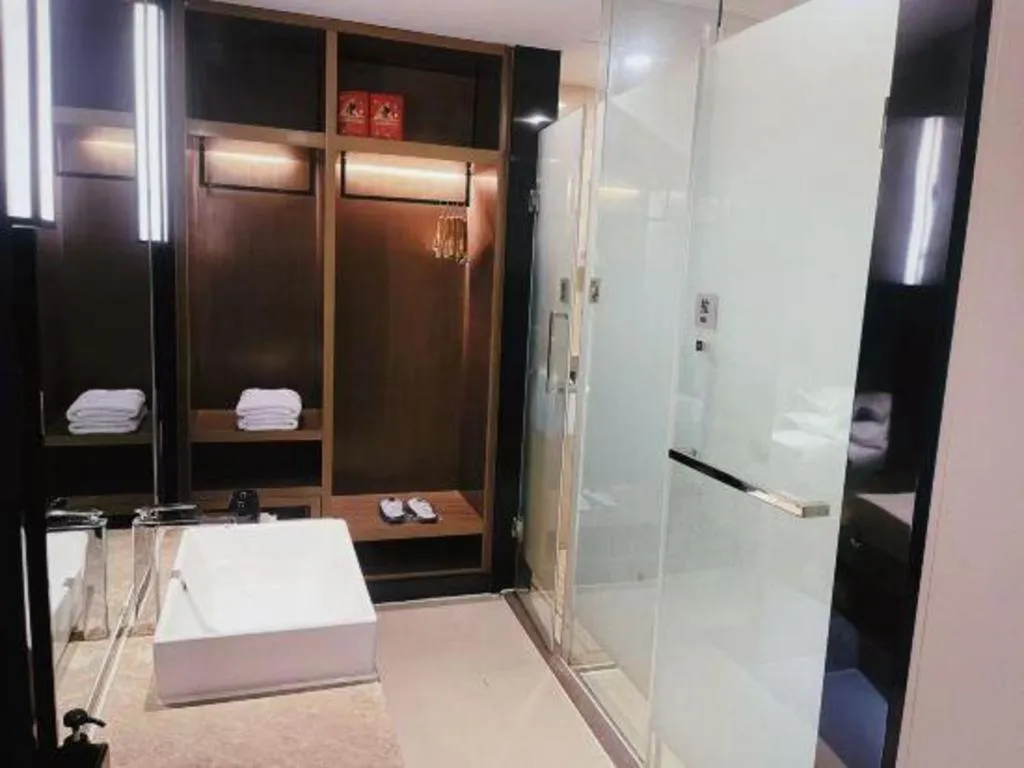 Echarm Hotel Jinan Railway Station Daming Lake