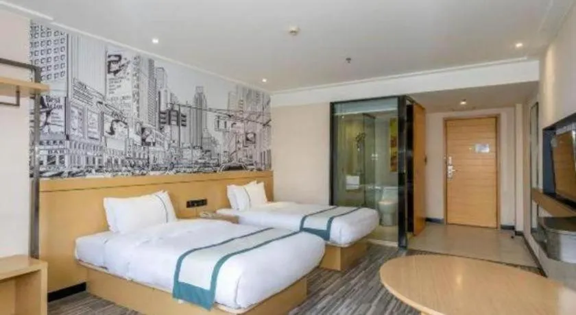 Bed in City Comfort Inn Beiliu Bus Terminal