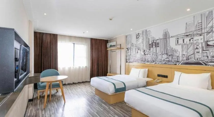 Bed in City Comfort Inn Beiliu Bus Terminal