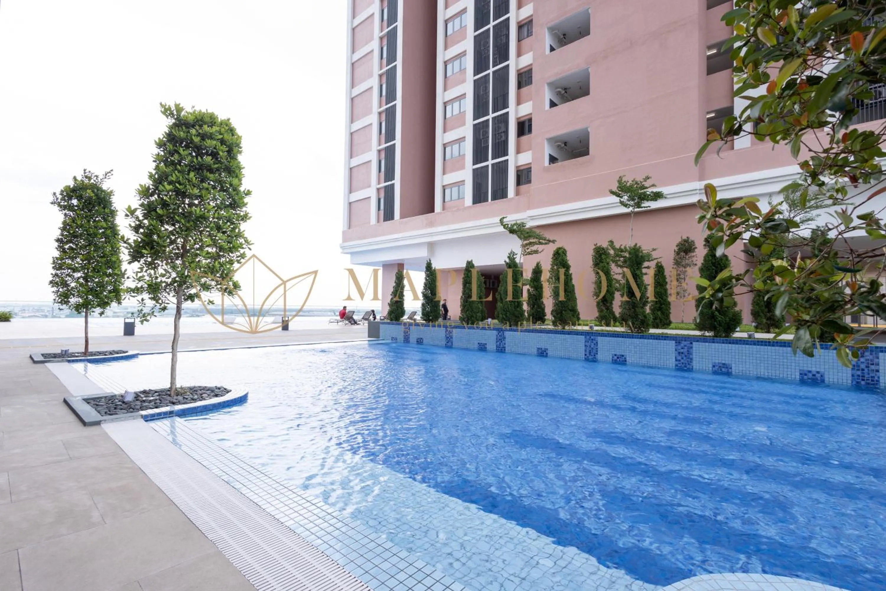 Swimming pool in EduSentral Premier Suites Setia Alam