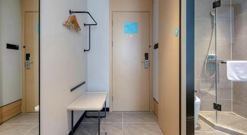 City Comfort Inn Wuzhou Municipal Square